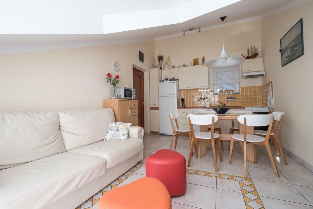 Apartman Nena Turanj Exteriér fotografie